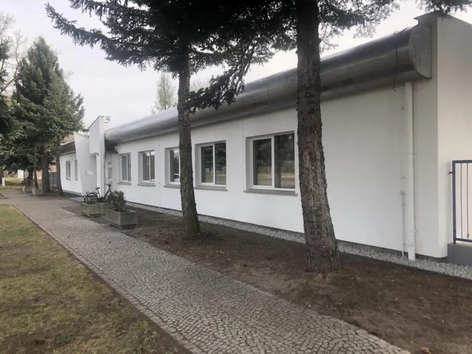 Hostel Leszno Ul.Uslugowa ภายนอก รูปภาพ